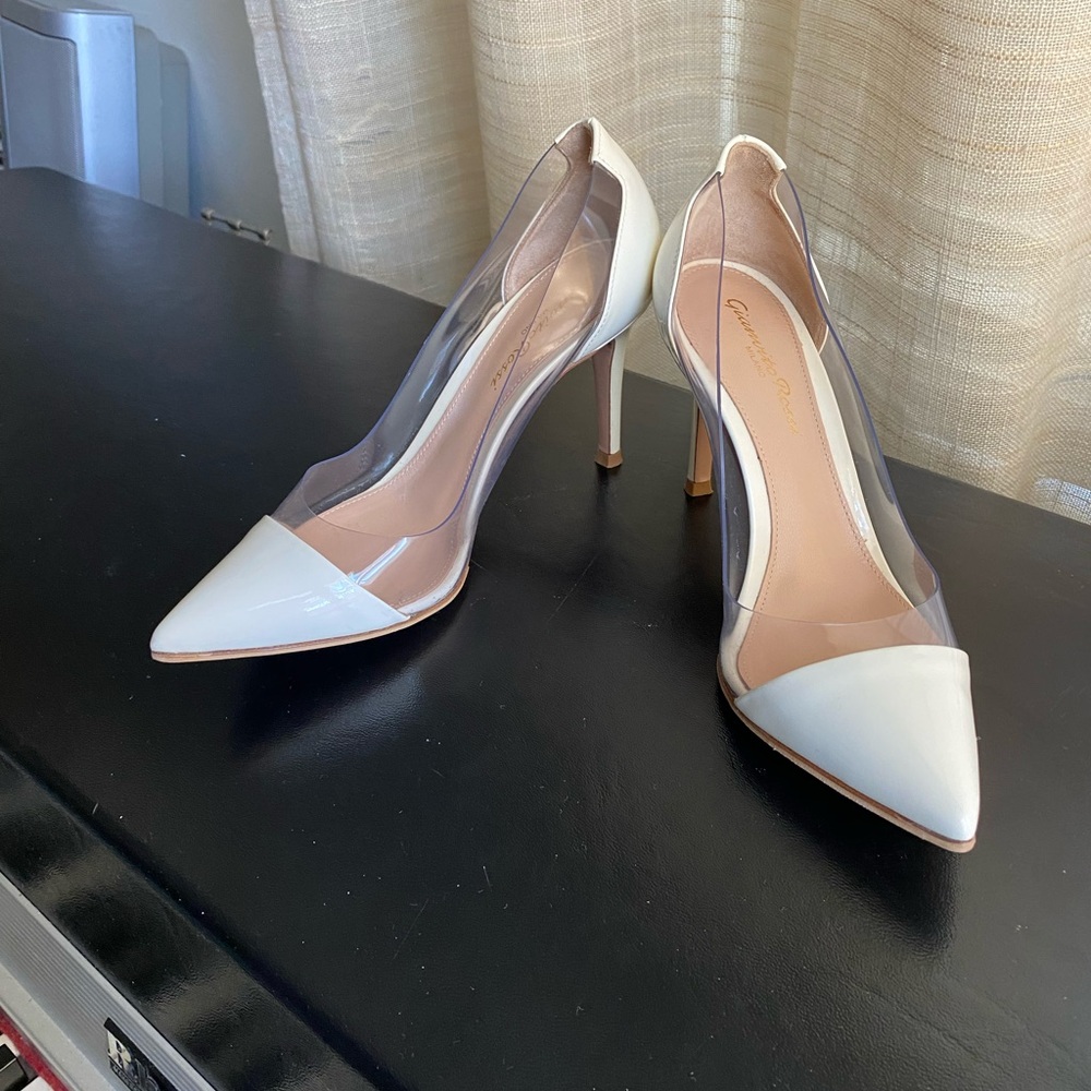 Gianvito Rossi Plexi off White patent leather &clear  Heels pumps sandals mules